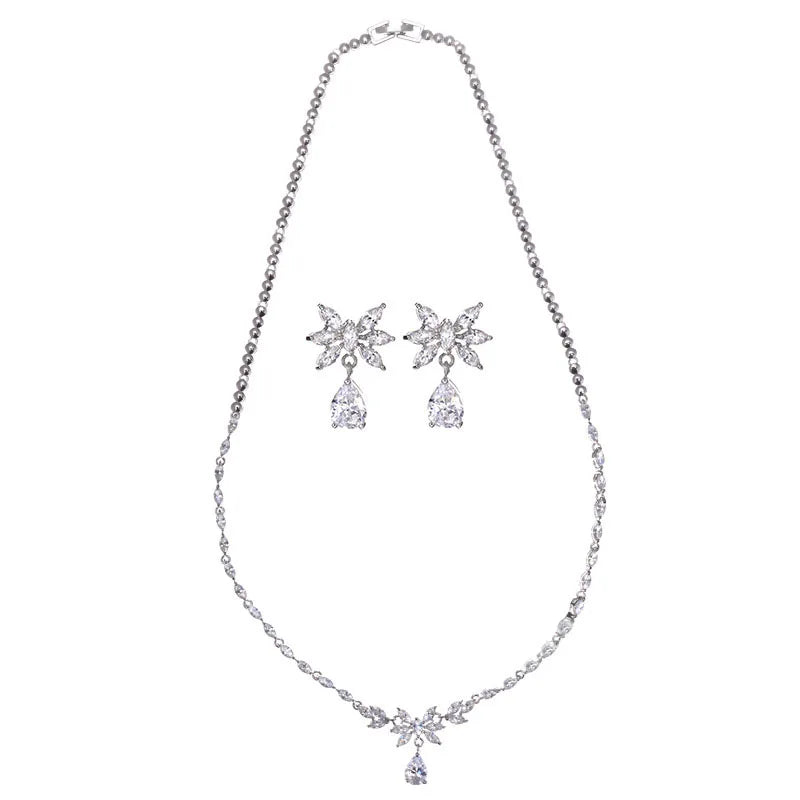 Exclusive Flower And Water Drop Pendant Jewellery
