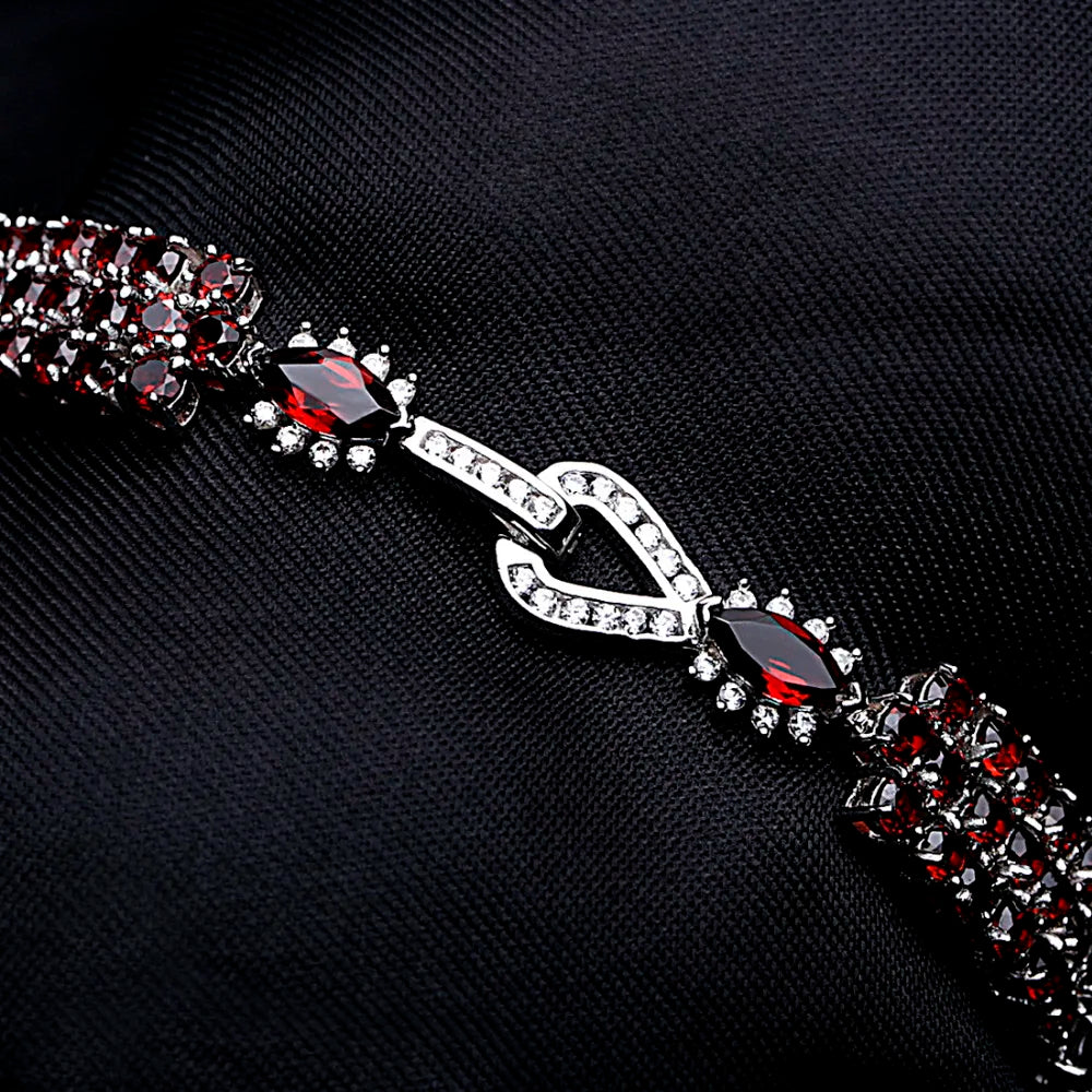 GEM’S BALLET Natural Red Garnet Bracelet