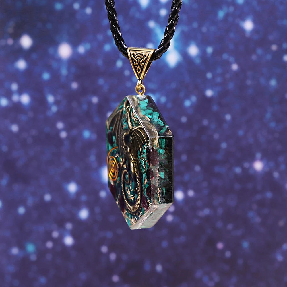 Necklace with Malachite & Garnet Healing Crystals