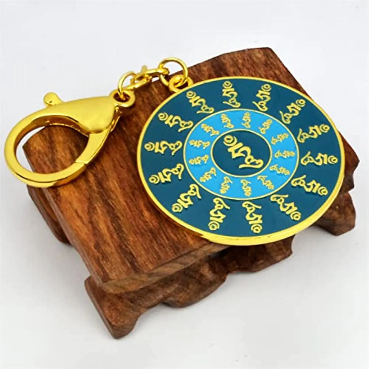 Feng Shui 28 Hum Travel Protection Amulet Keychain
