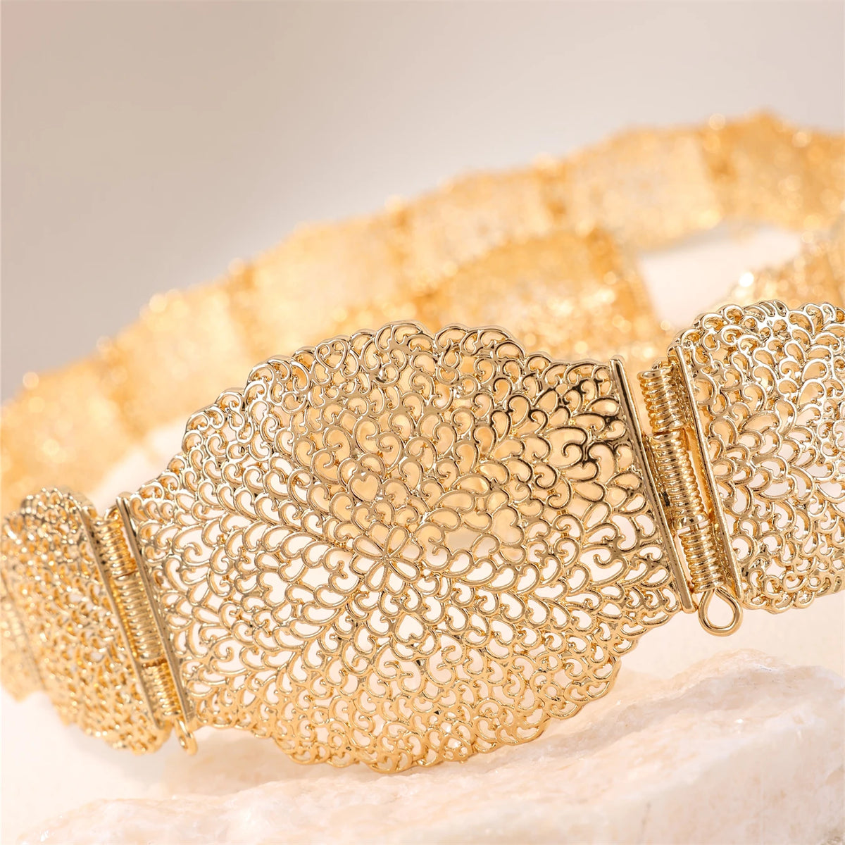 Moroccan Bride Adjustable Alloy Belt
Success
