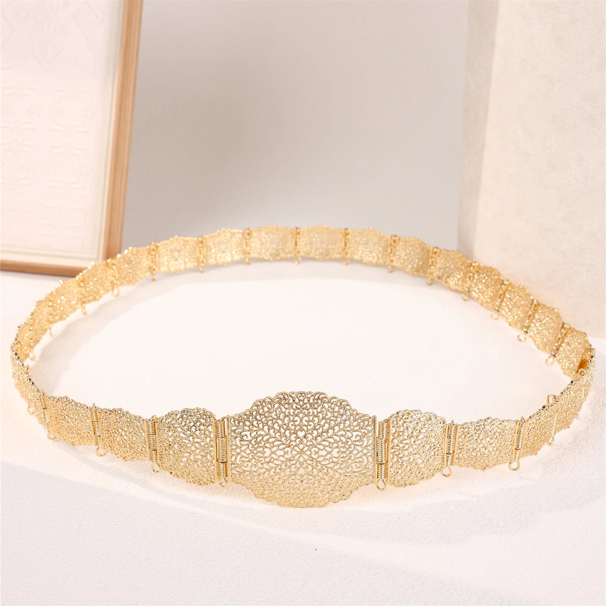 Moroccan Bride Adjustable Alloy Belt
Success
