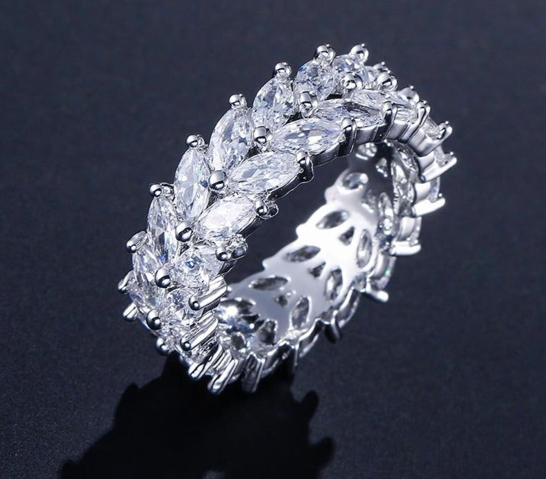 Zirconia Olive Branch Finger Ring