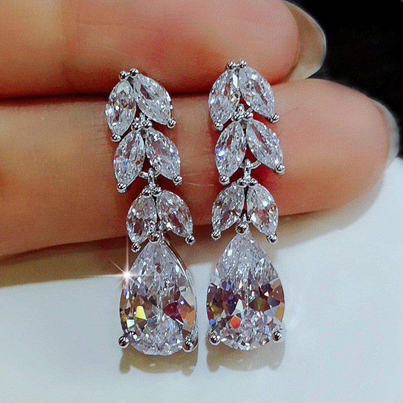 Leave & Water Drop Shape Earring
