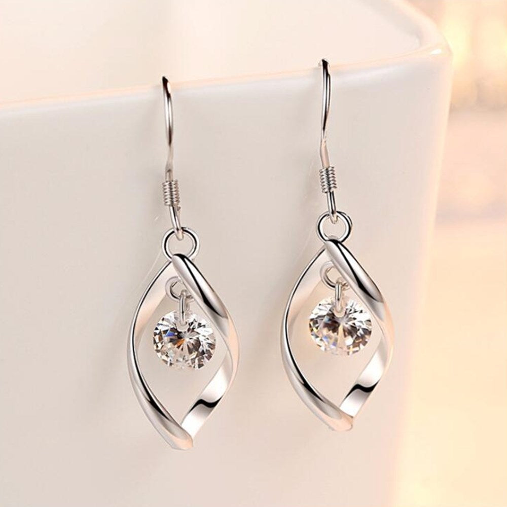 Woman Fashion Earrings