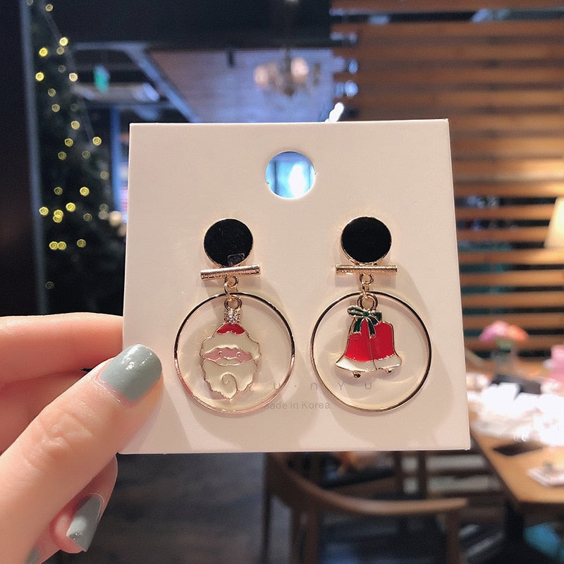 Circle Round Heart Deer Elk Pendant Earrings