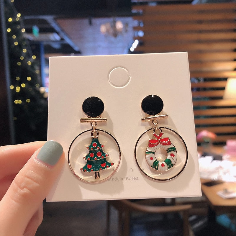 Circle Round Heart Deer Elk Pendant Earrings