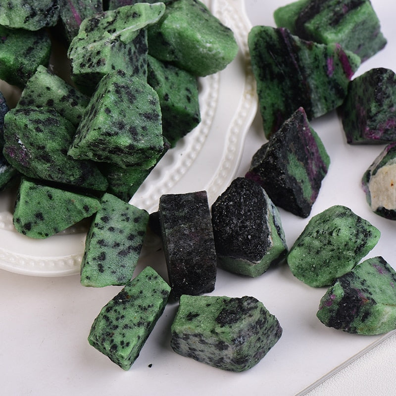 Natural Crystal Mixed Stone Amethyst Tumbled Chips Crushed Stone Healing Crystal Jewelry Making Home Decor Or Fish Tank Stone