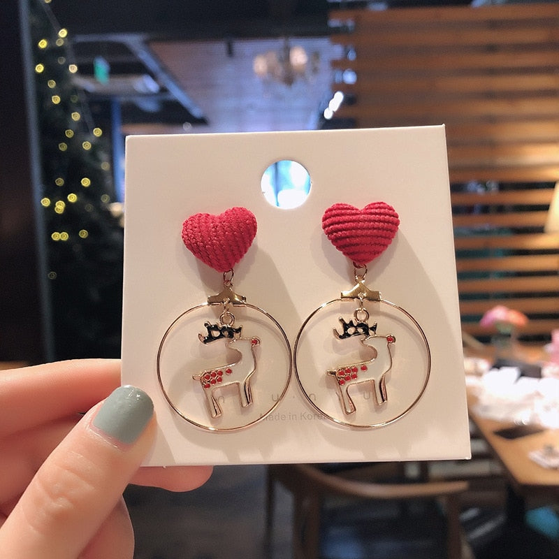 Circle Round Heart Deer Elk Pendant Earrings