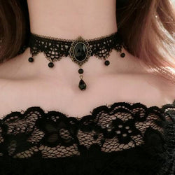 Crystal Pendant Collar Necklace
