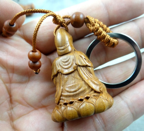 Engraving Guanyin barrel wood keychain