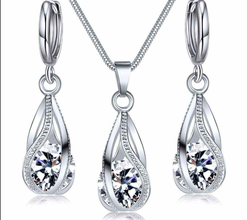 Fashion Crystal Jewelry Set Zircon Necklace Earrings Set