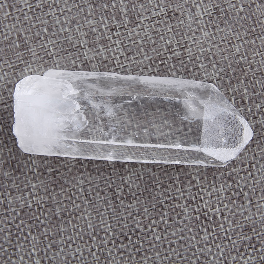 Tibet Natural Clear Crystal White Quartz Cluster Points pillar column