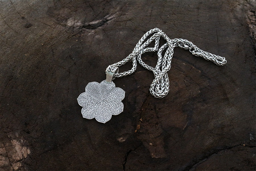 7 chakra charm pendant Lotus Flower Circle Necklace