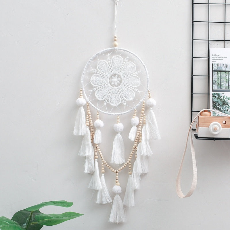 1Pcs Handmade Wind Chimes Dream Catcher Indian Style Woven Wall Hanging Decoration White Dreamcatcher Wedding Party Decor