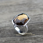 Irregular Crystal Finger Ring
