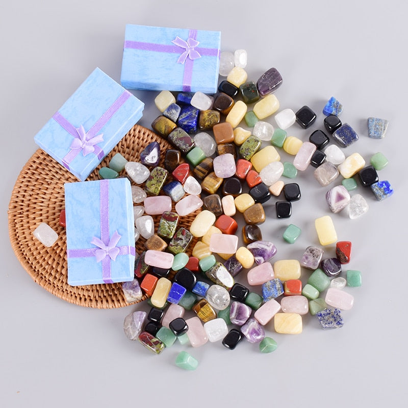 Natural Stone Tumbled Gemstone Irregular Polishing Rock And Quartz Jade Amethyst Palm Bead For Chakra Healing Decor