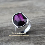 Irregular Crystal Finger Ring