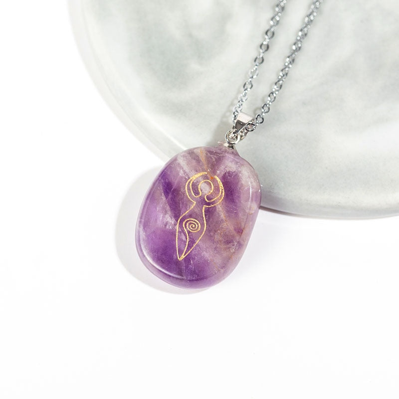 Natural Stones Carving Chakra Pendant Necklace