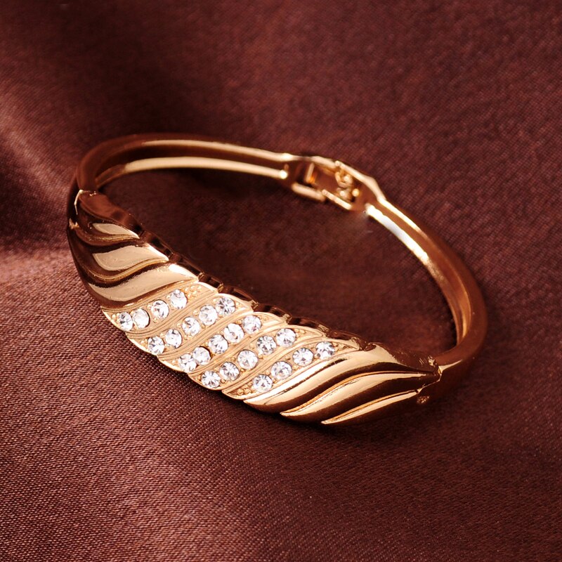 Trendy Gold Color Statement Bangles Bracelet