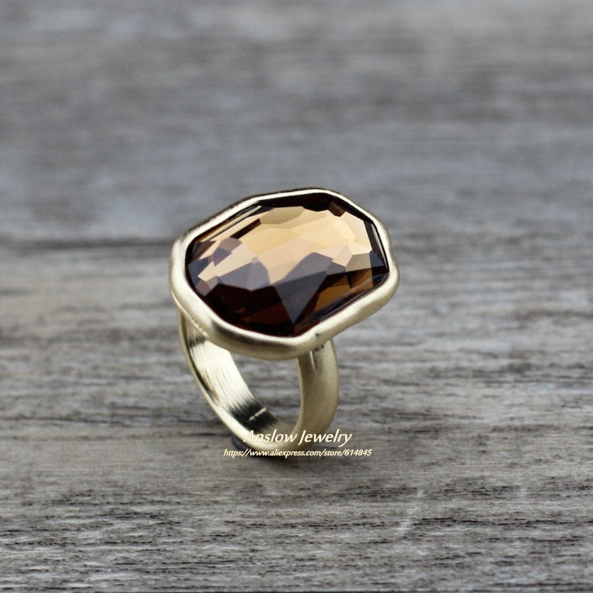 Irregular Crystal Finger Ring