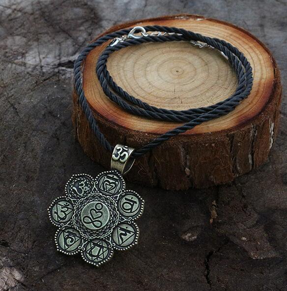 7 chakra charm pendant Lotus Flower Circle Necklace