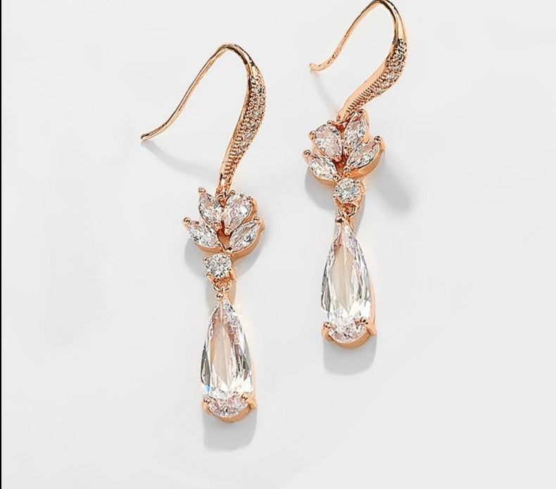Water Drop Crystal Pendant Drop Earrings