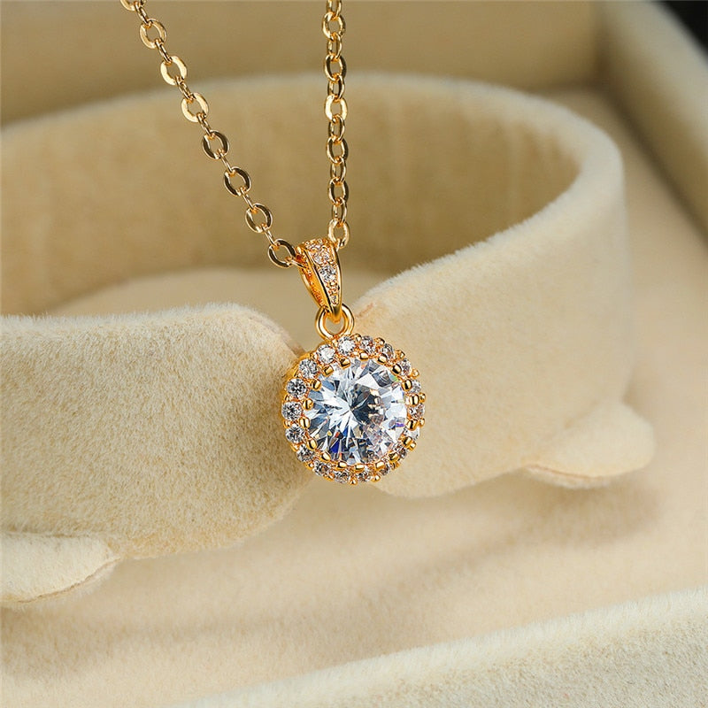 Dainty Female Red Green Pendant Necklace