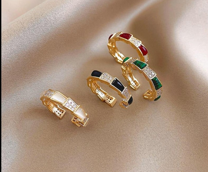 Luxury opal color opening Finger ring