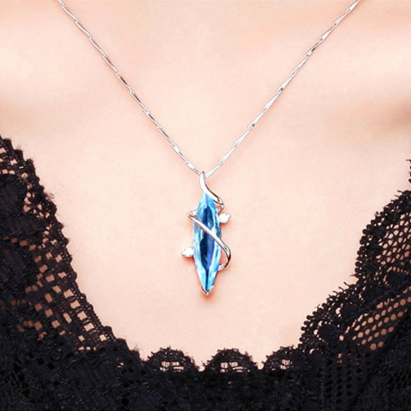 Blue Aquamarine gemstones diamond pendant necklaces