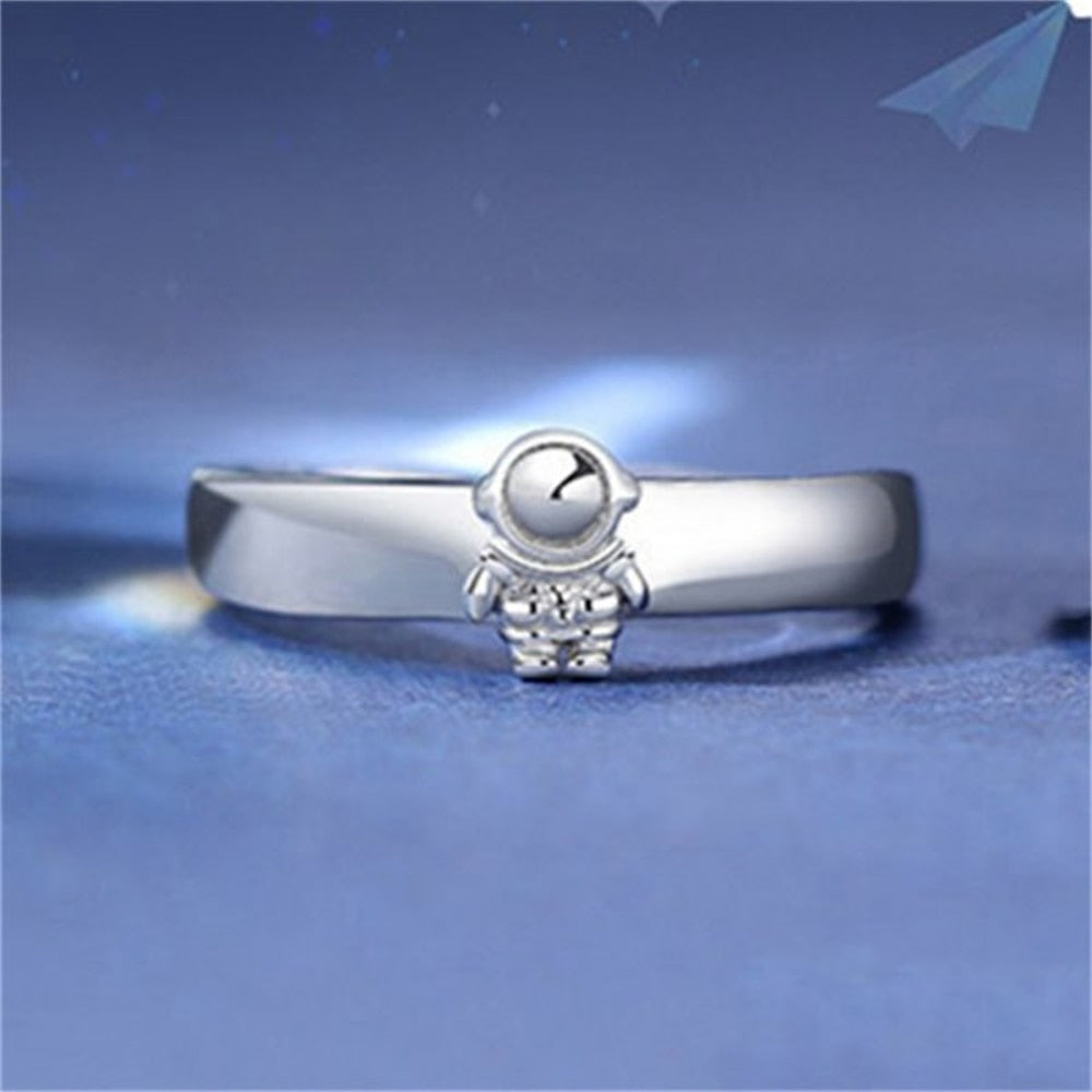 Retro Angel Wings Black Heart Rings