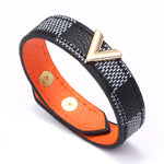 BRACELET- ADJUSTABLE BUTTON