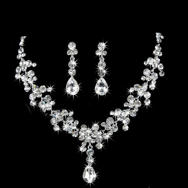 SILVER DROP EARRING NECKLACE SET