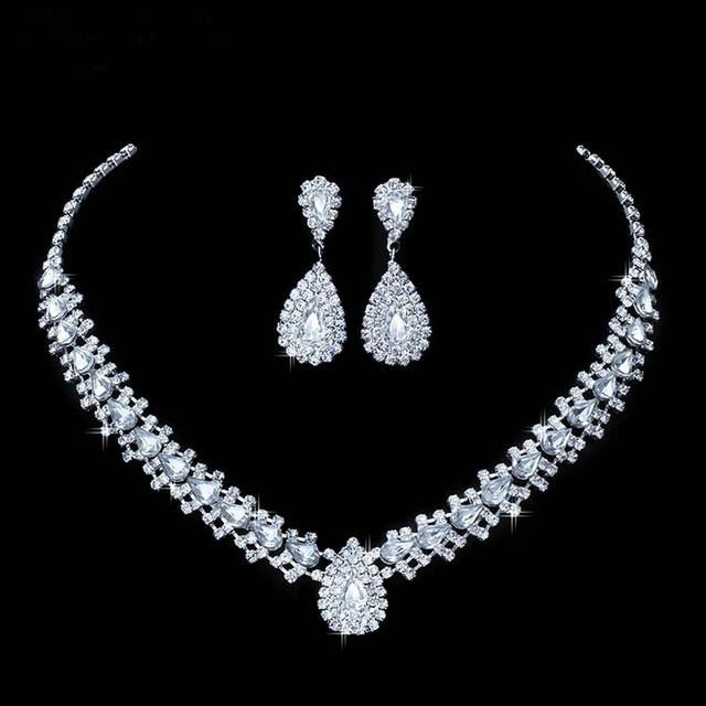 SILVER DROP EARRING NECKLACE SET